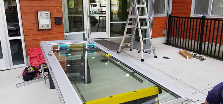 storefront door glass replacement Lakewood